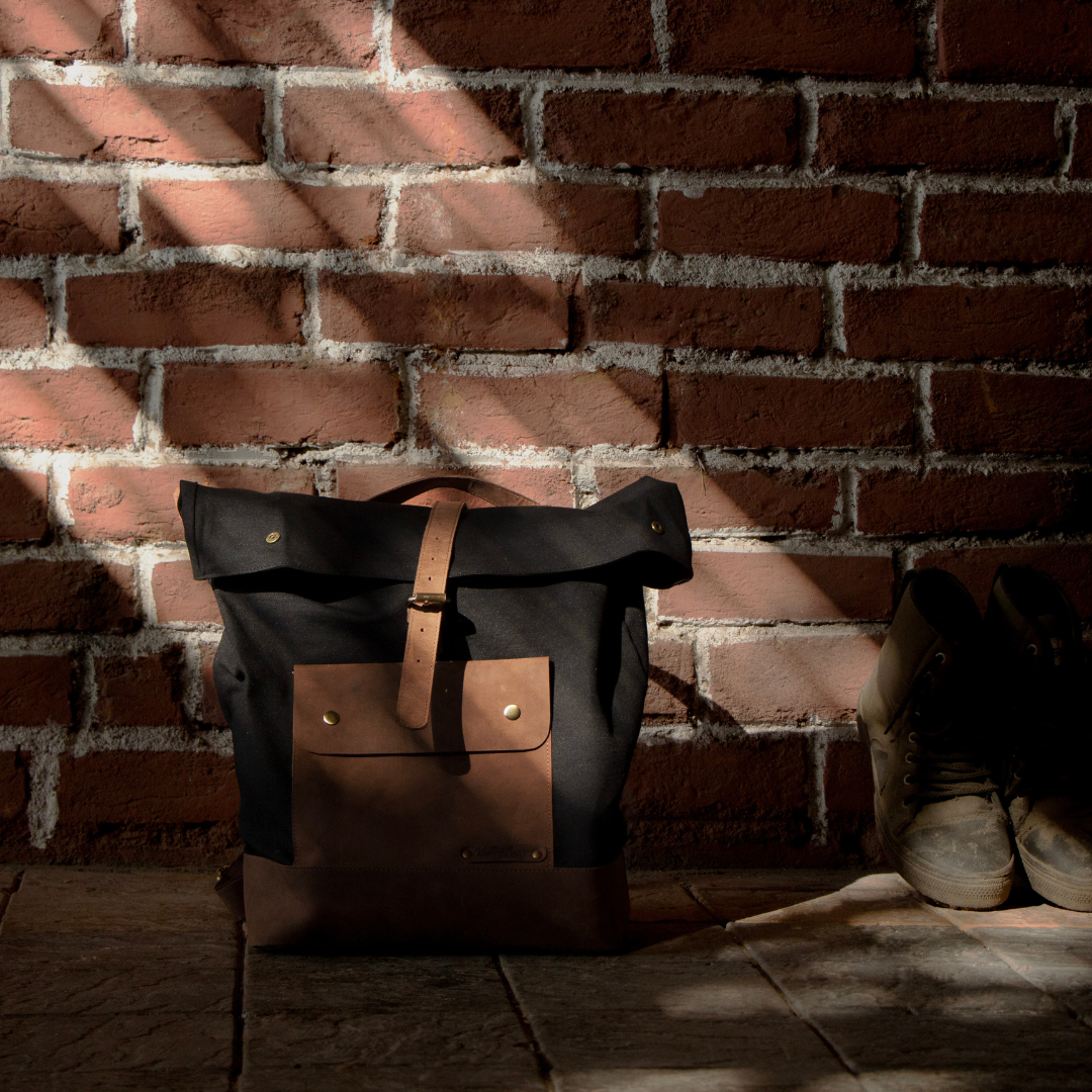 The Leather Backpack (Ranger) - Black/Brown