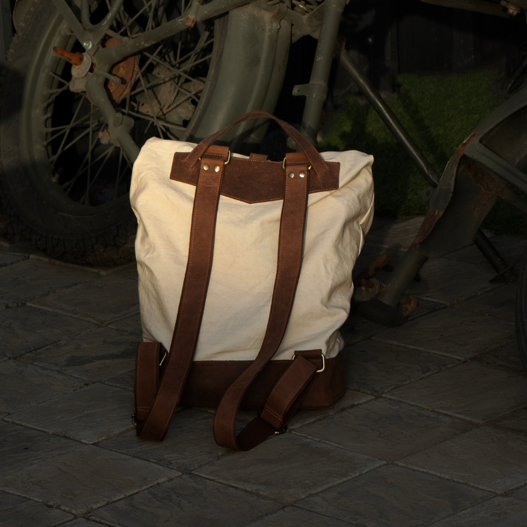 The Leather Backpack (Ranger) - Beige/Brown