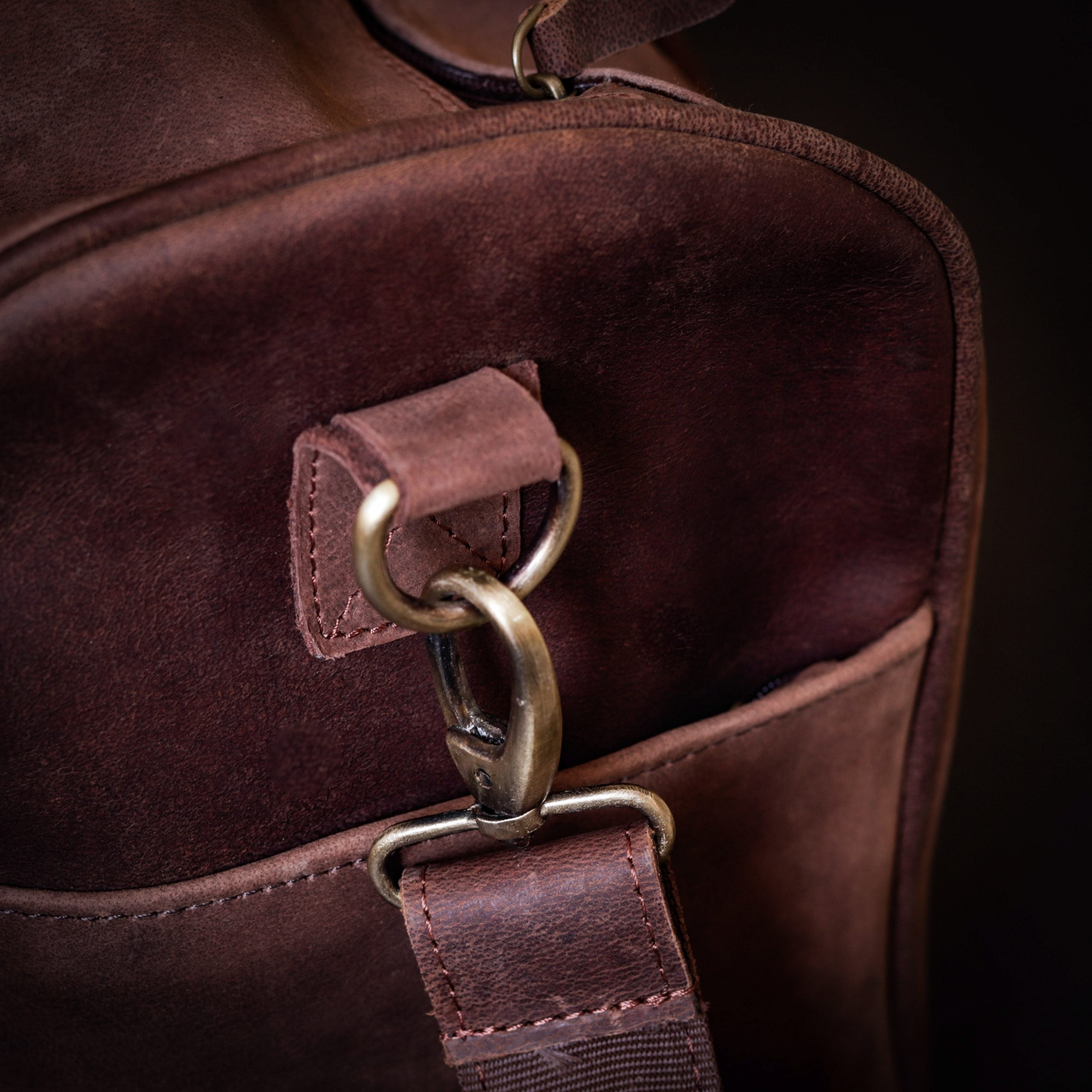 duffle bag leather 